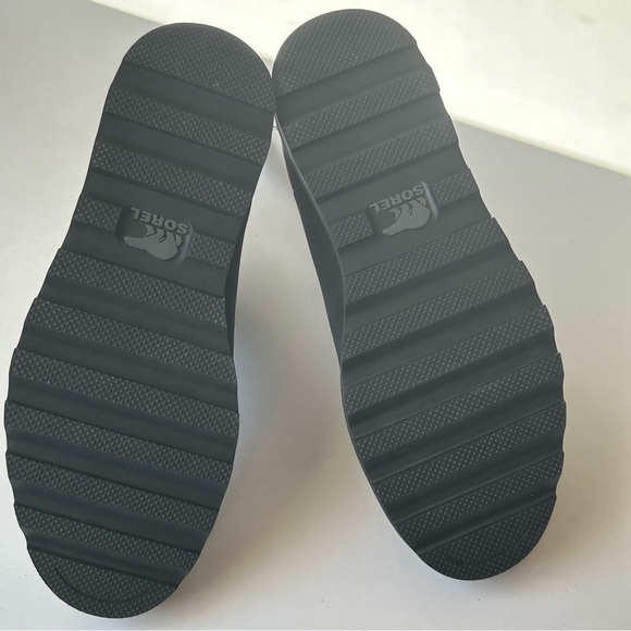 Sorel Ainsley Chelsea Boot Black - Picture 9 of 15